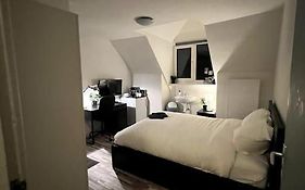 Room 404 - Eindhoven - By T&S.